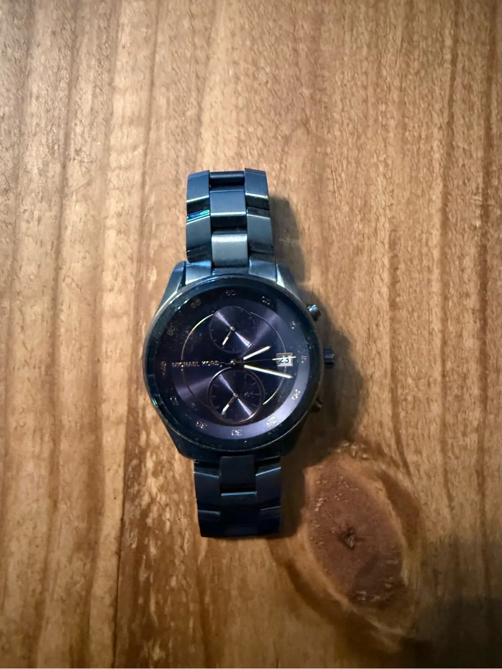 Michael Kors Gunmetal Blue Link Watch - Picture 2 of 6
